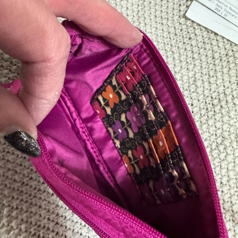 Vera Bradley Fuchsia Front Zip Wristlet‎